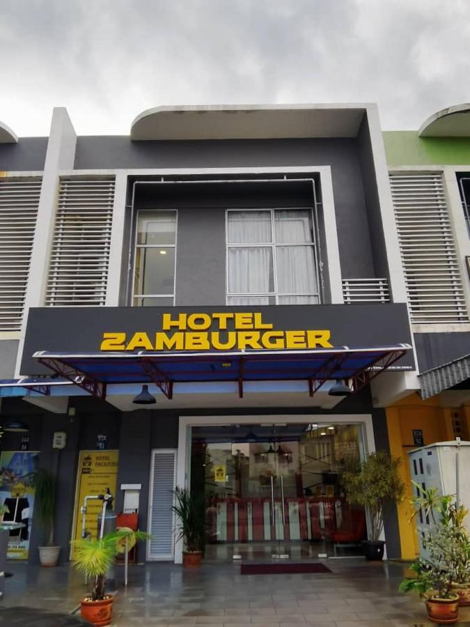 ספאנג Hotel Zamburger Enstek מראה חיצוני תמונה