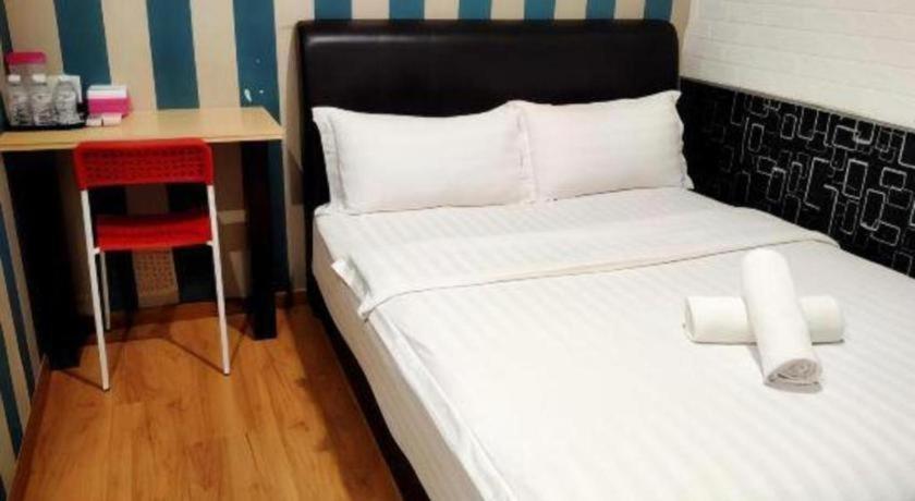 ספאנג Hotel Zamburger Enstek מראה חיצוני תמונה