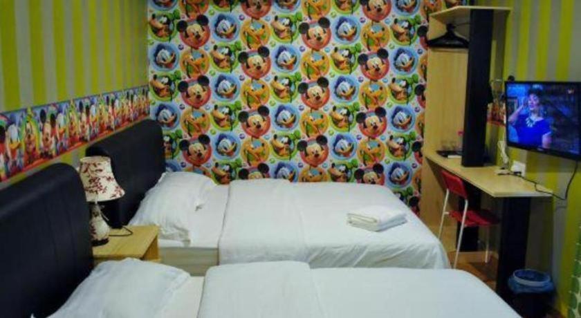 ספאנג Hotel Zamburger Enstek מראה חיצוני תמונה